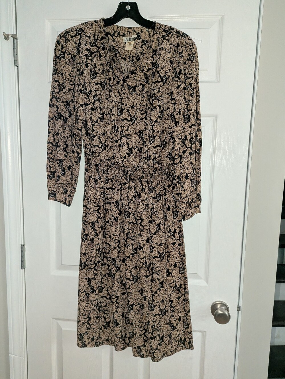Vintage 80s Taurus Dress Size 12 Black Tan Floral Midi Made USA Long Sleeve #O21